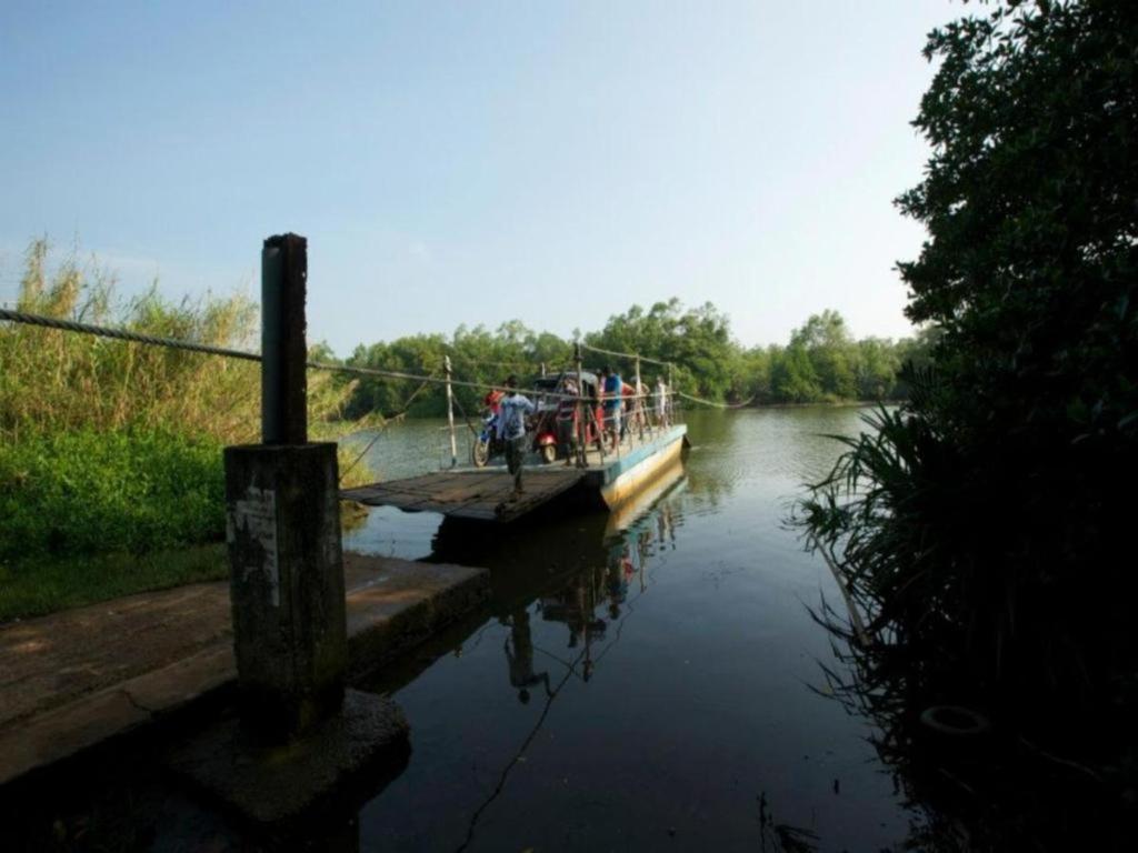 Mangrove Escapes Resort Bentota Dış mekan fotoğraf